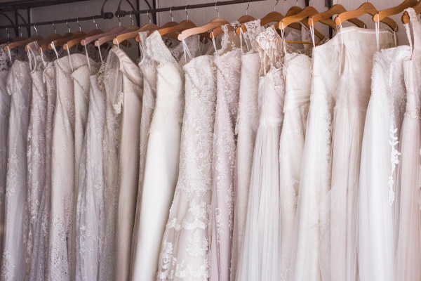 wedding dress shopping tips